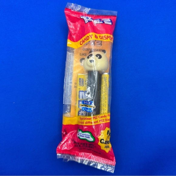 NEW 1970s Panda Pez Dispenser - Picture 1 of 4